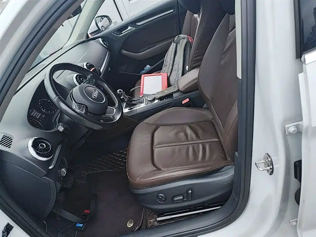 Audi A3 2016 Limousine 35 TFSI Style фото 15