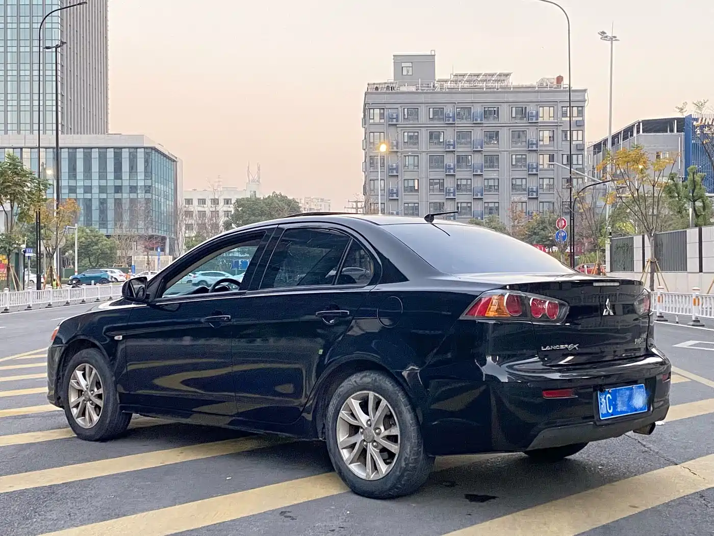 Mitsubishi Lancer EX 2013 ZhiShang Edition 1.8L CVT Luxury фото 5