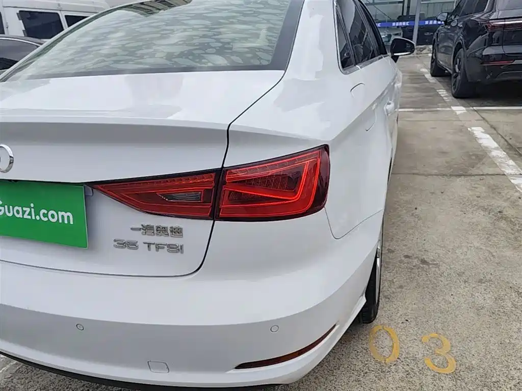 Audi A3 2016 Limousine 35 TFSI Style фото 8