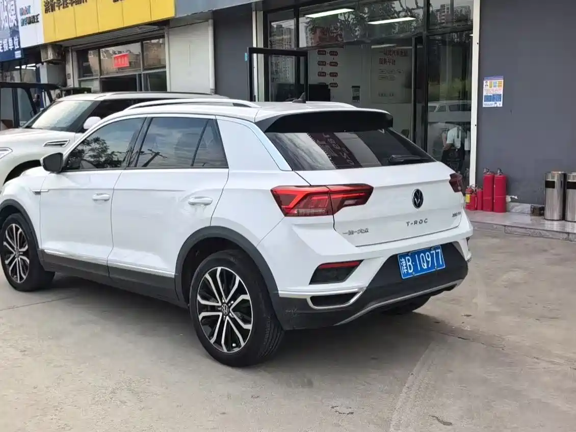 Volkswagen T-ROC 2022 280TSI DSG 2WD Comfort PLUS фото 2