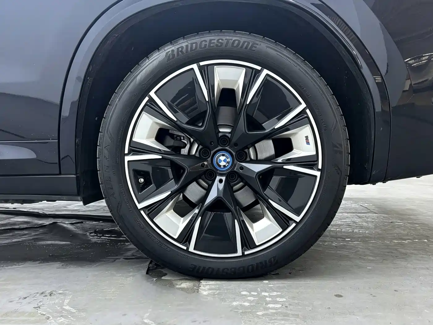 BMW iX3 2025 2024 Innovation Leader