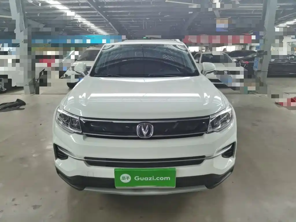 Changan CS35 PLUS 2018 2018 1.6L Manual Smooth Connect China V
