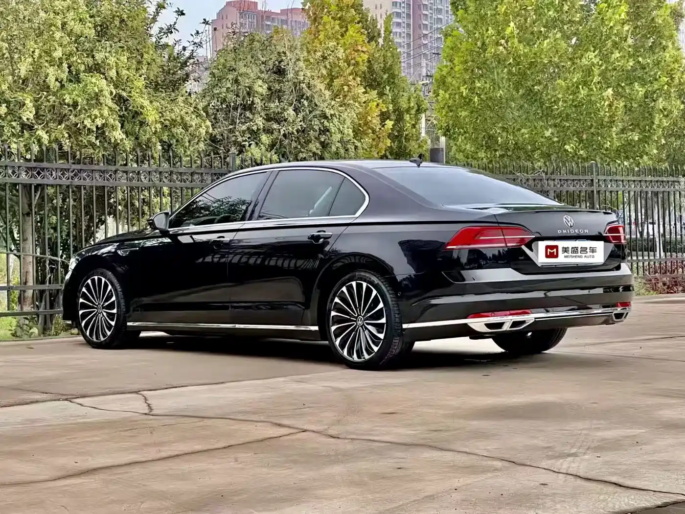 Volkswagen Phideon 2021 380TSI Premium Edition фото 7