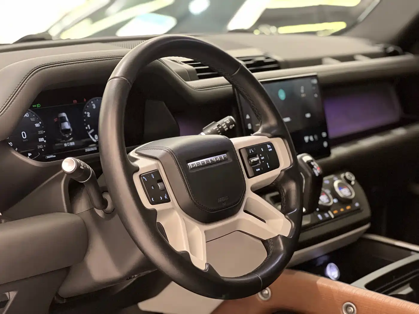 Land Rover Defender 2022 110 P400 X-DYNAMIC HSE фото 4