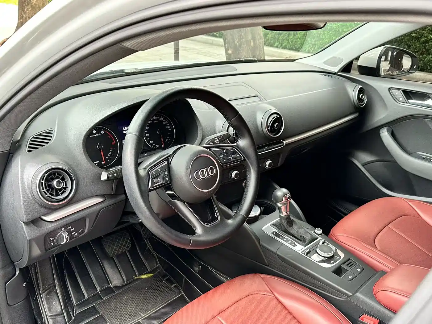 Audi A3 2019 Limousine 35 TFSI Progressive China VI фото 4