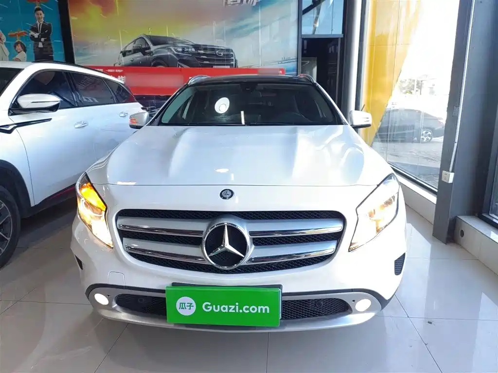 Mercedes-Benz GLA 2016 GLA 200 Dynamic фото 3