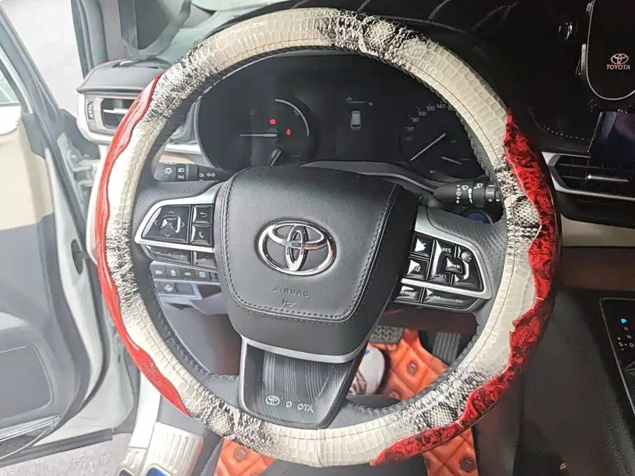 Toyota Granvia 2024 2023 2.5L Hybrid Prestige PLUS Edition