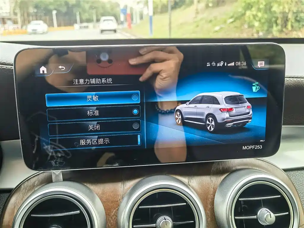 Mercedes-Benz GLC 2020 GLC 260 L 4MATIC Luxury фото 19