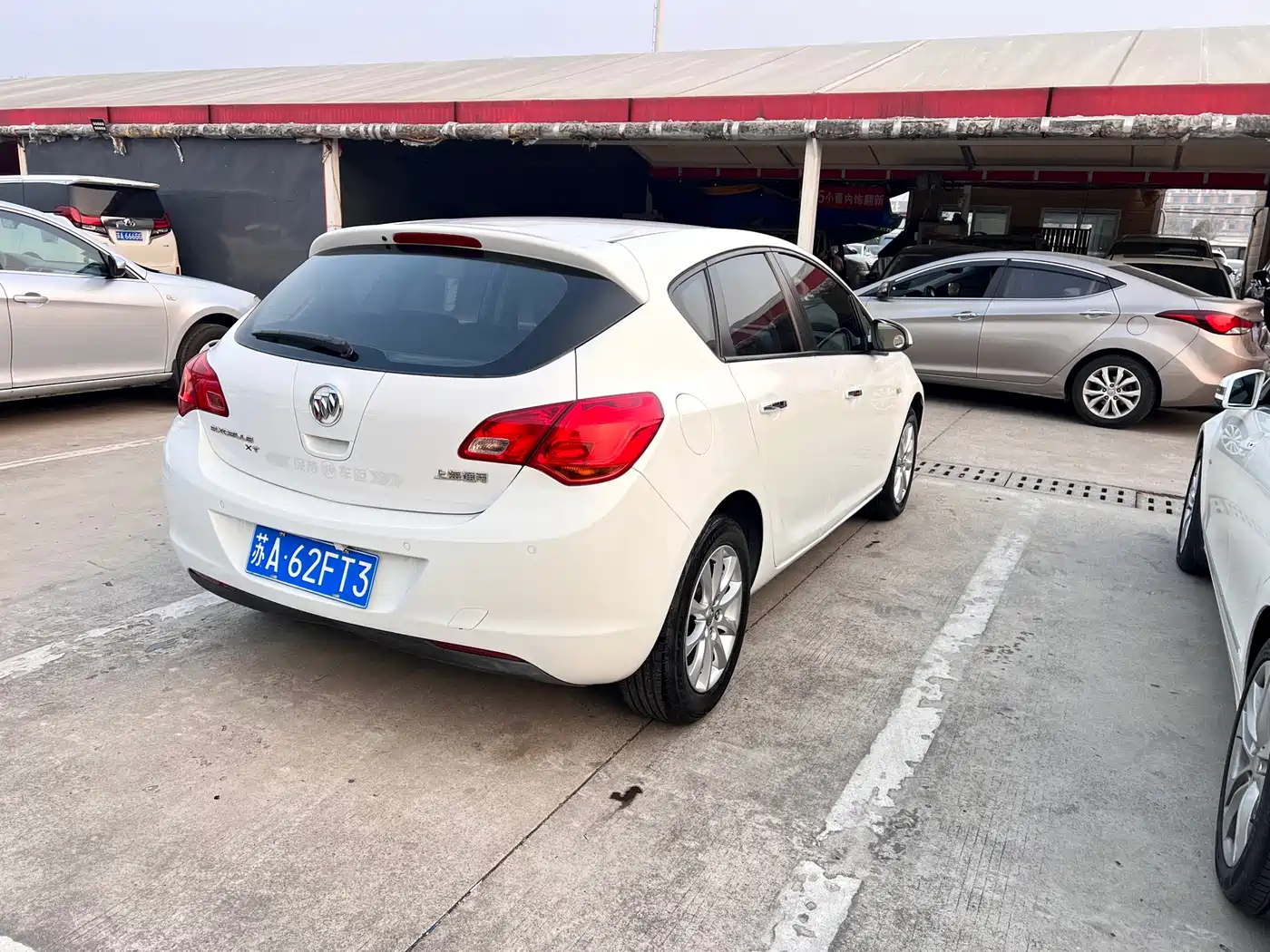 Buick Excelle 2014 XT 1.6L Automatic Fashion фото 21