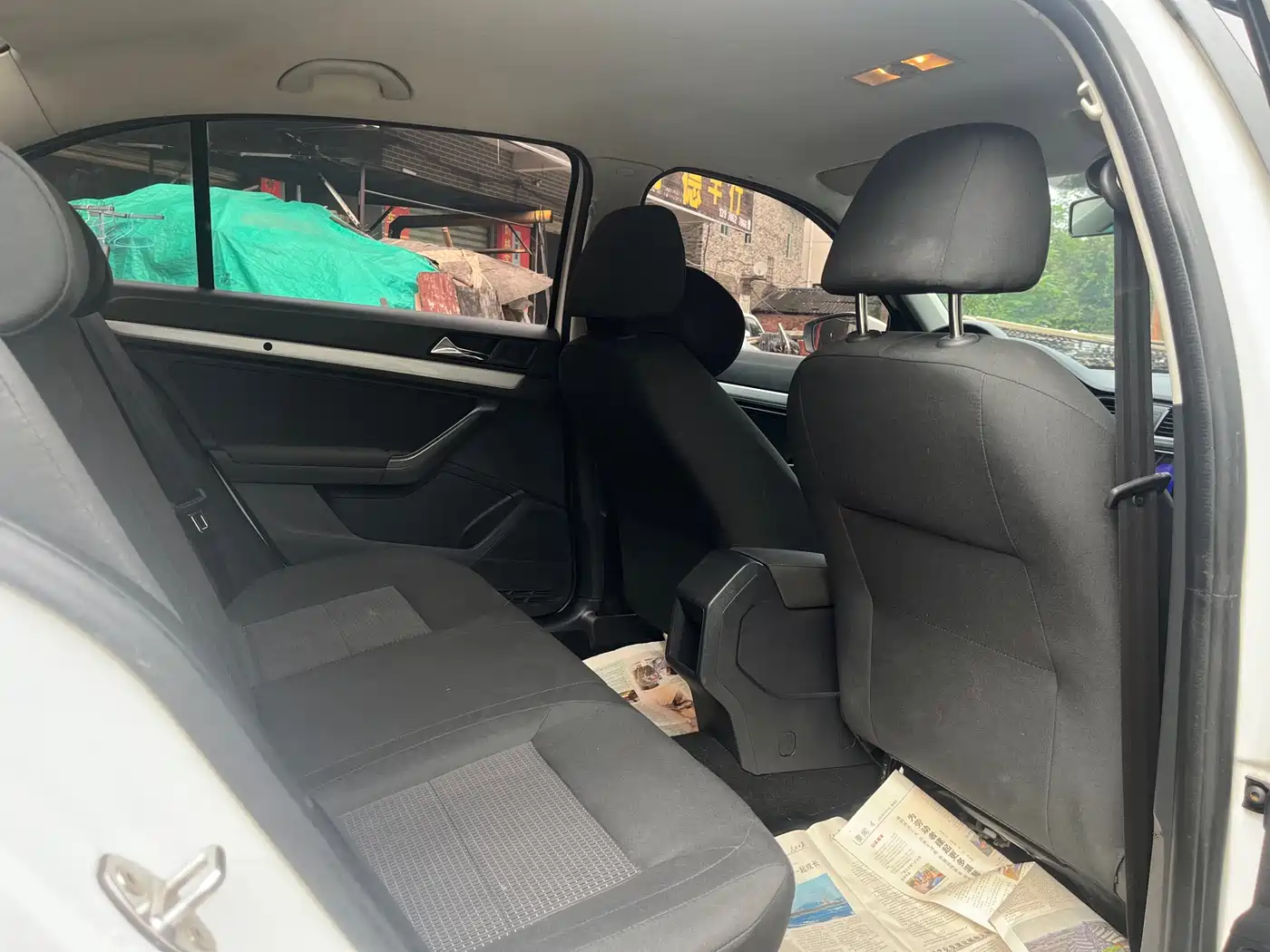 Volkswagen Lavida 2017 1.6L Automatic Trend Edition фото 8