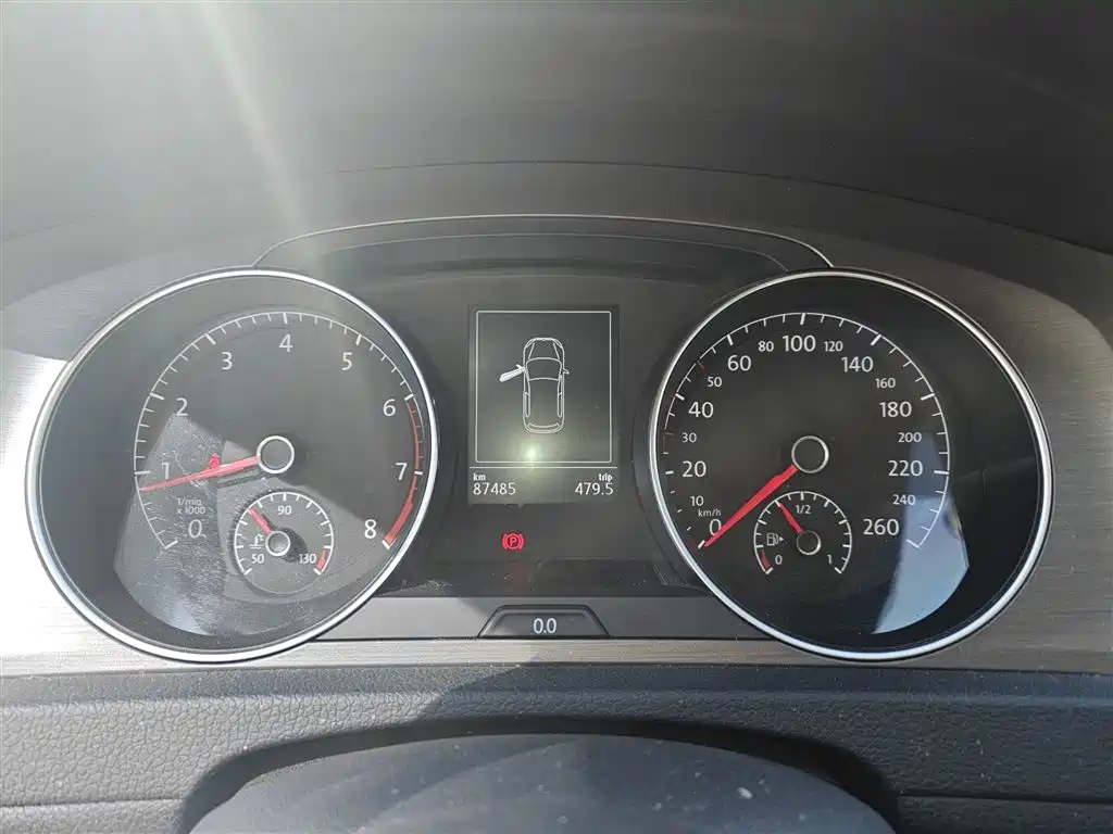 Volkswagen Golf 2016 230TSI Automatic Comfort фото 4