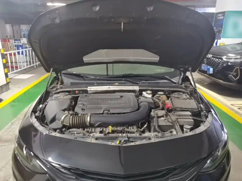 Фото 20 - Chevrolet Malibu XL