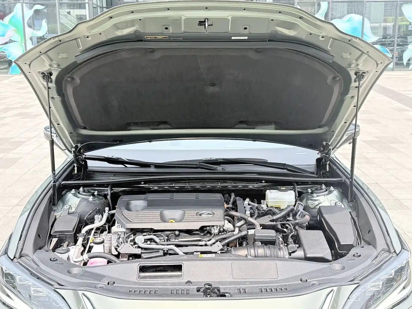 Lexus ES 2021 300h Luxury Edition фото 22