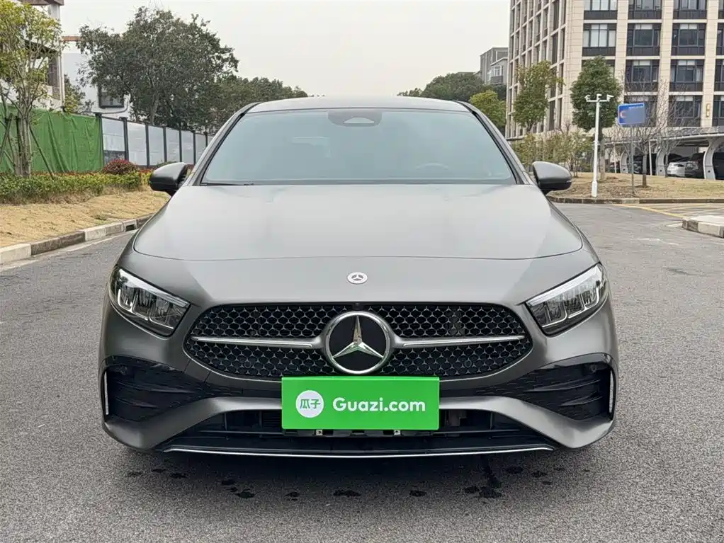 Mercedes-Benz A-Class 2023 A 200 L Fashion фото 3