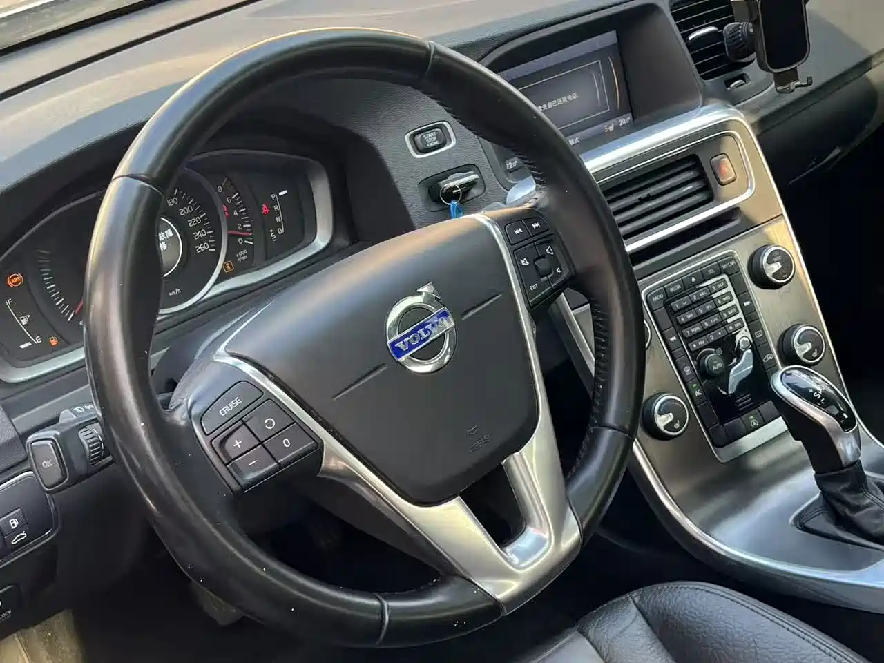 Volvo S60 (Import) 2013 2014 T5 Elegance Edition