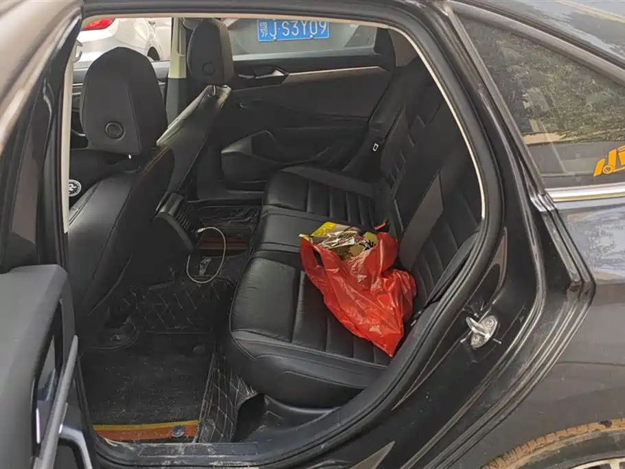 Volkswagen Sagitar 2021 200TSI DSG Comfort Smart Edition фото 11