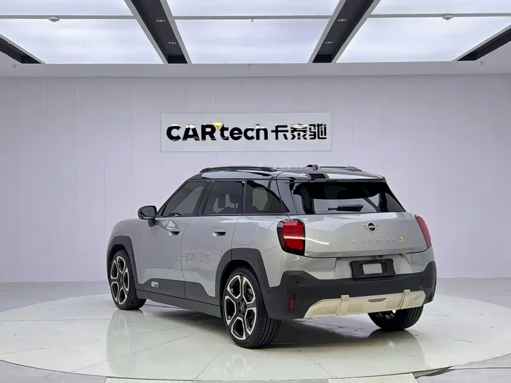 Фото 3 - MINI Aceman
