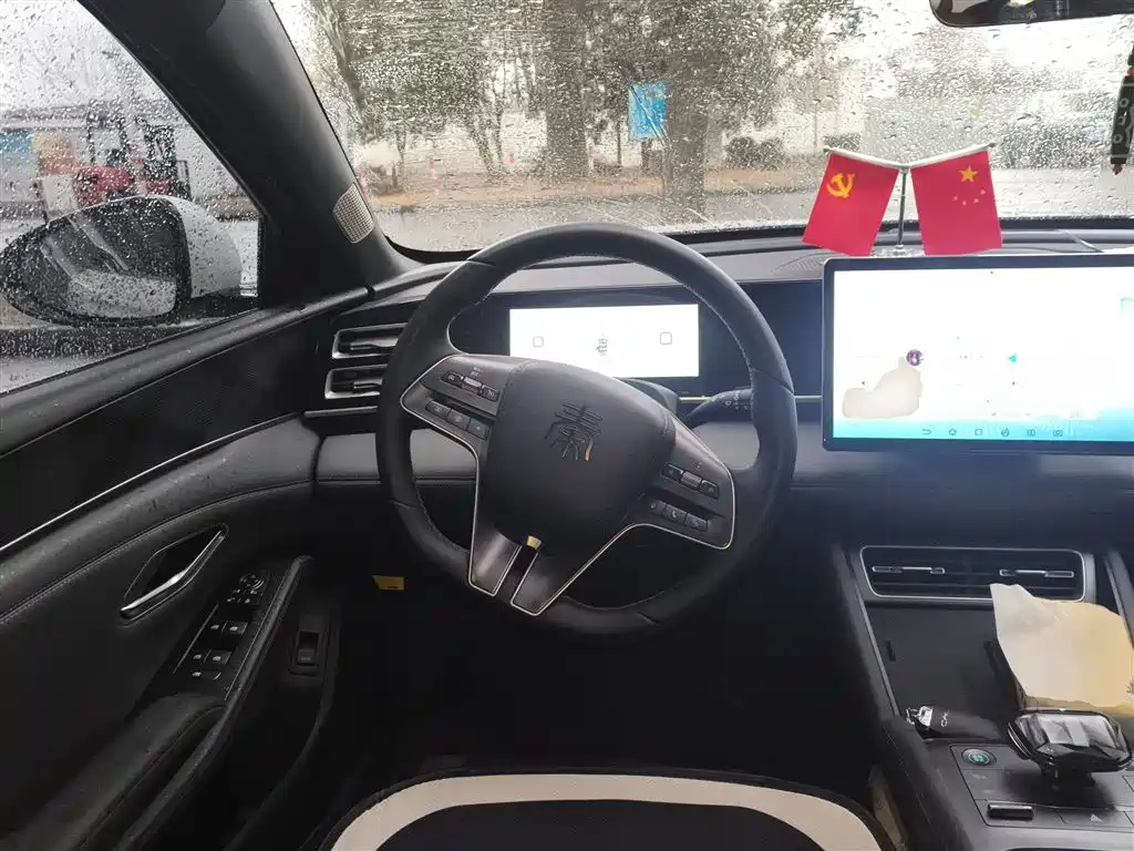 BYD Qin L 2024 DM-i 80KM Superior фото 7