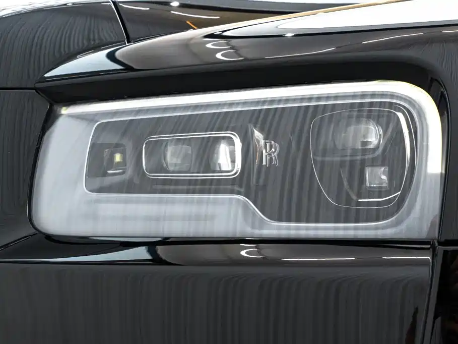 Rolls-Royce Cullinan 2020 2018 5-Seater Version