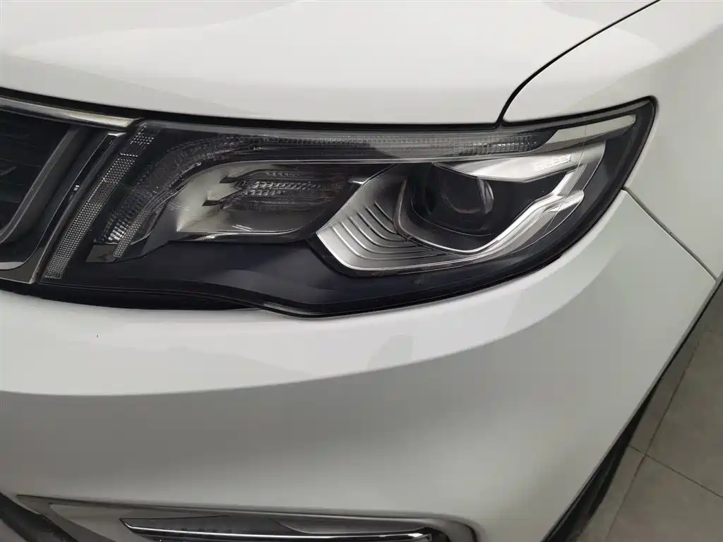 GEELY AUTOMOBILE BOYUE