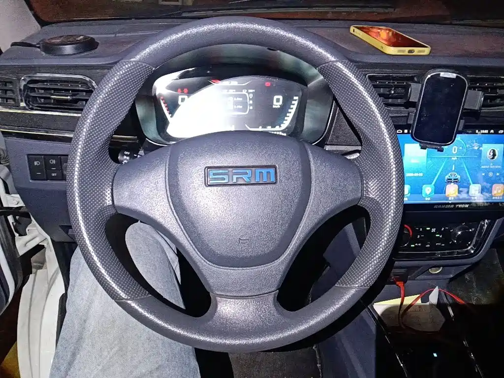 SRM Xinyuan New Energy Hiace EV 2022 2021 Standard