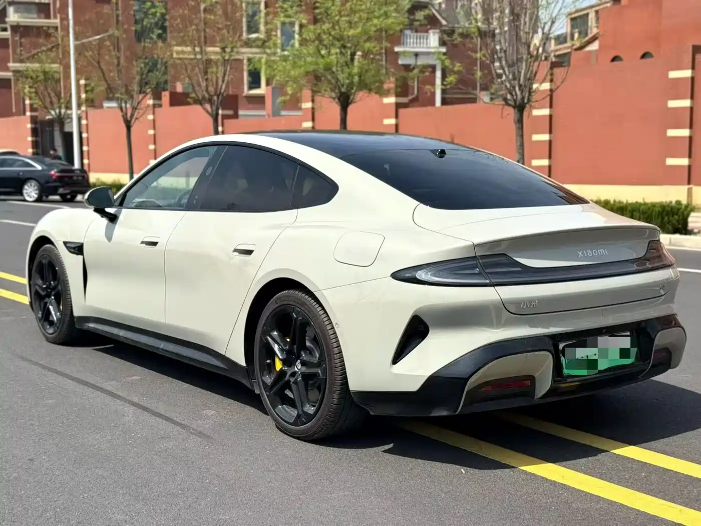 XIAOMI CAR XIAOMI SU7