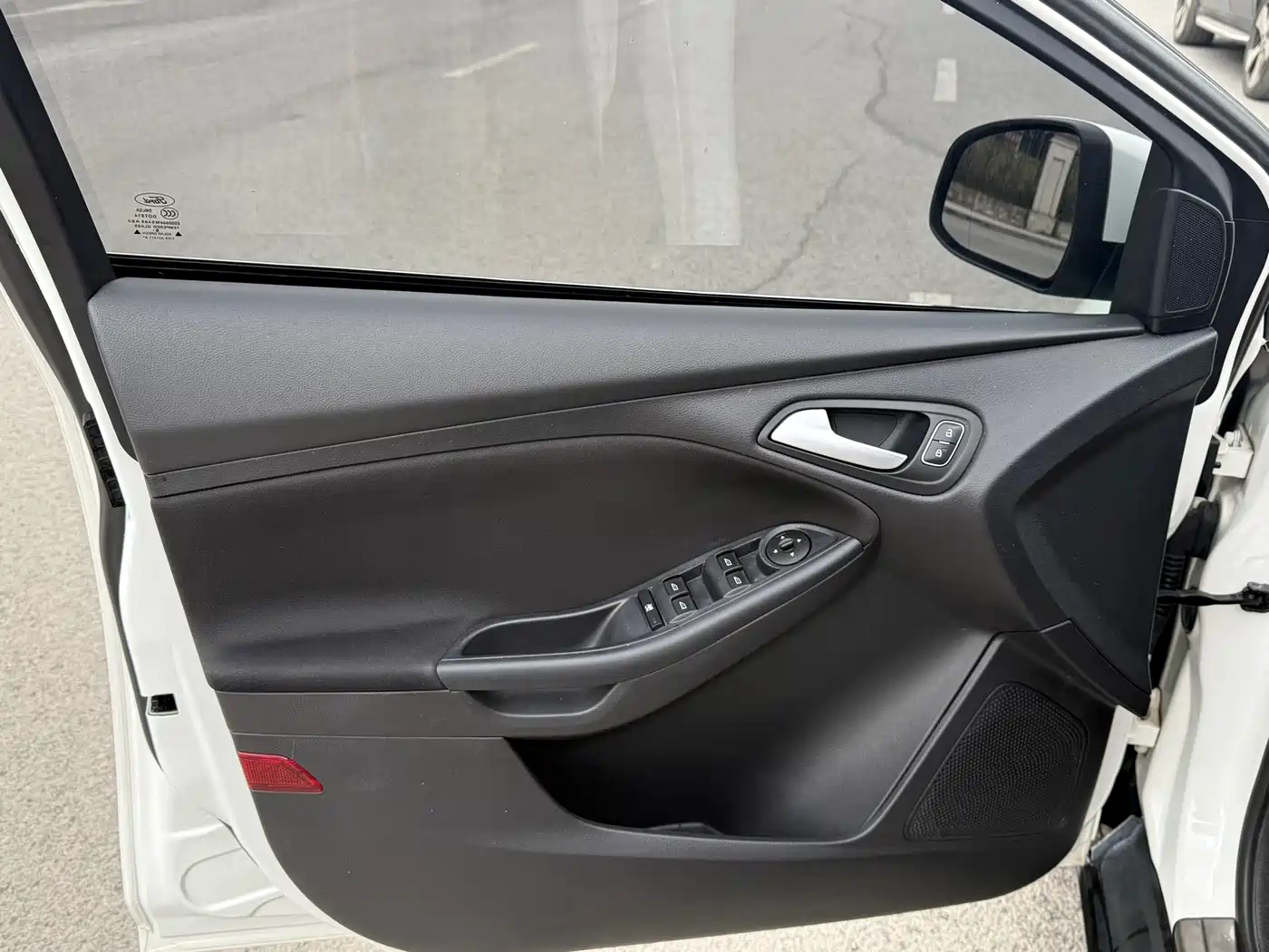 Ford Focus 2017 2017 Hatchback 1.6L Auto Comfort Smart Edition