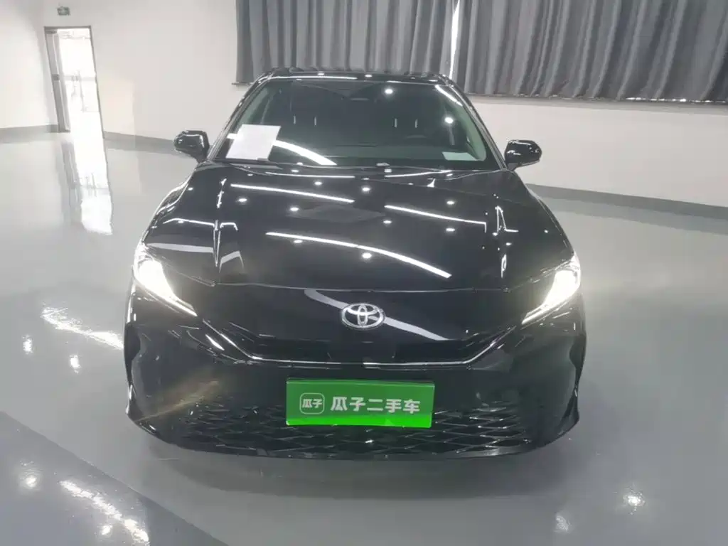 Toyota Camry 2025 2024 2.0GVP Luxury Edition