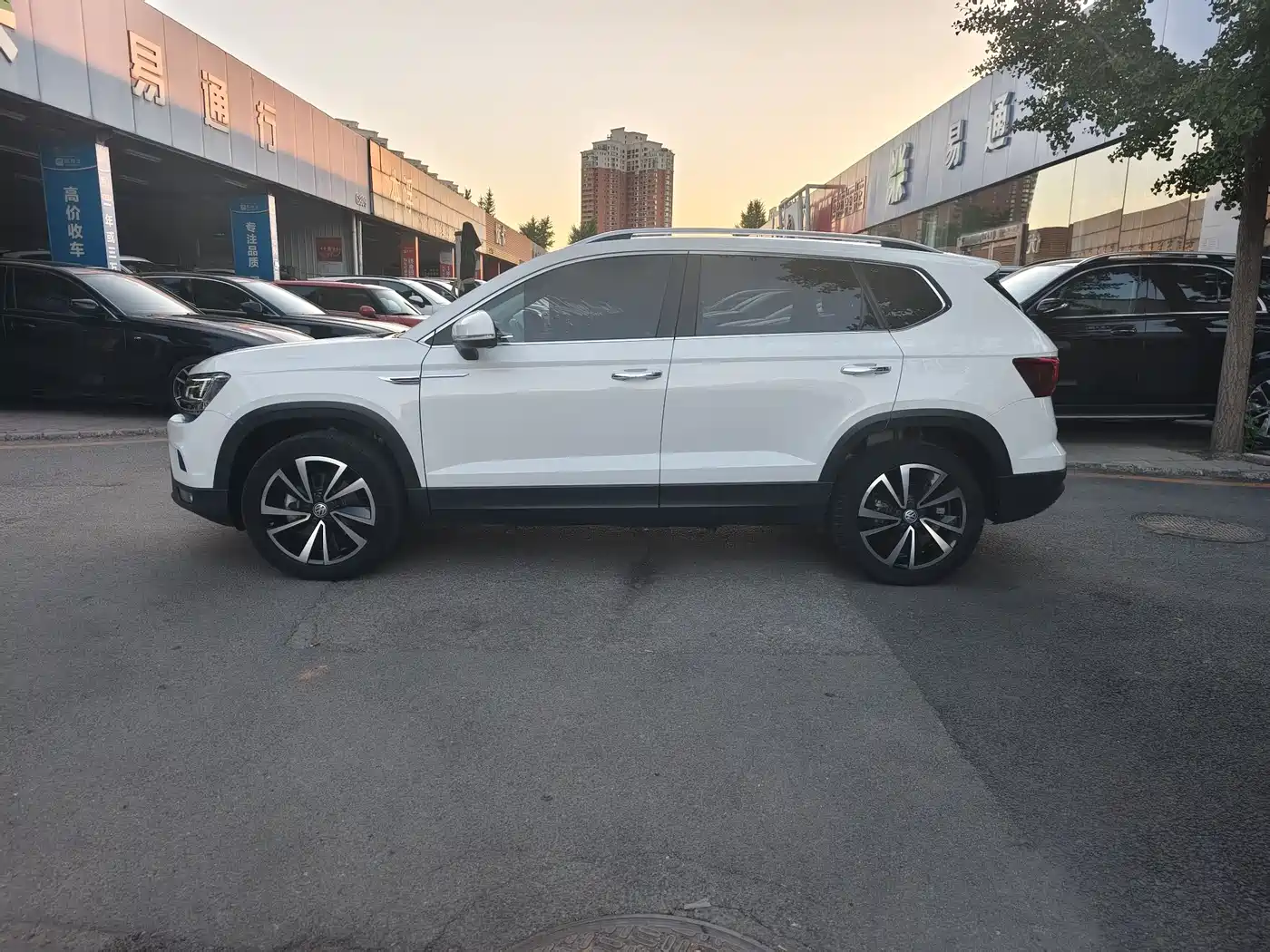 Volkswagen Tharu 2020 Model 280TSI 2WD Luxury Plus China VI фото 4