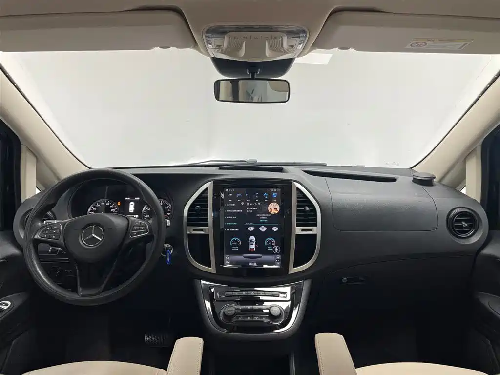 Mercedes-Benz Vito 2016 2.0T Elite Edition фото 16
