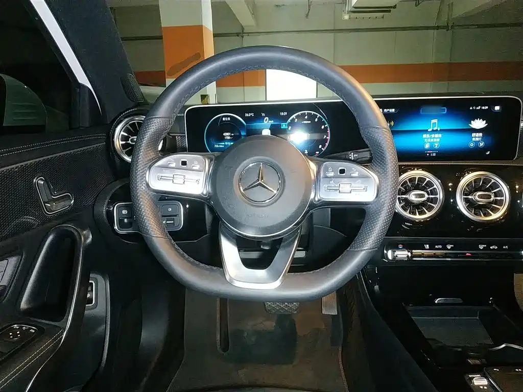 Mercedes-Benz A-Class 2020 Facelift A 200 L Sport Sedan Fashion фото 8