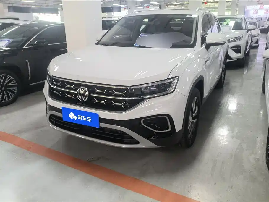 Volkswagen Tayron 2024 300TSI 2WD Luxury Plus Advanced