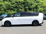 Фото 8 - Li Auto MEGA