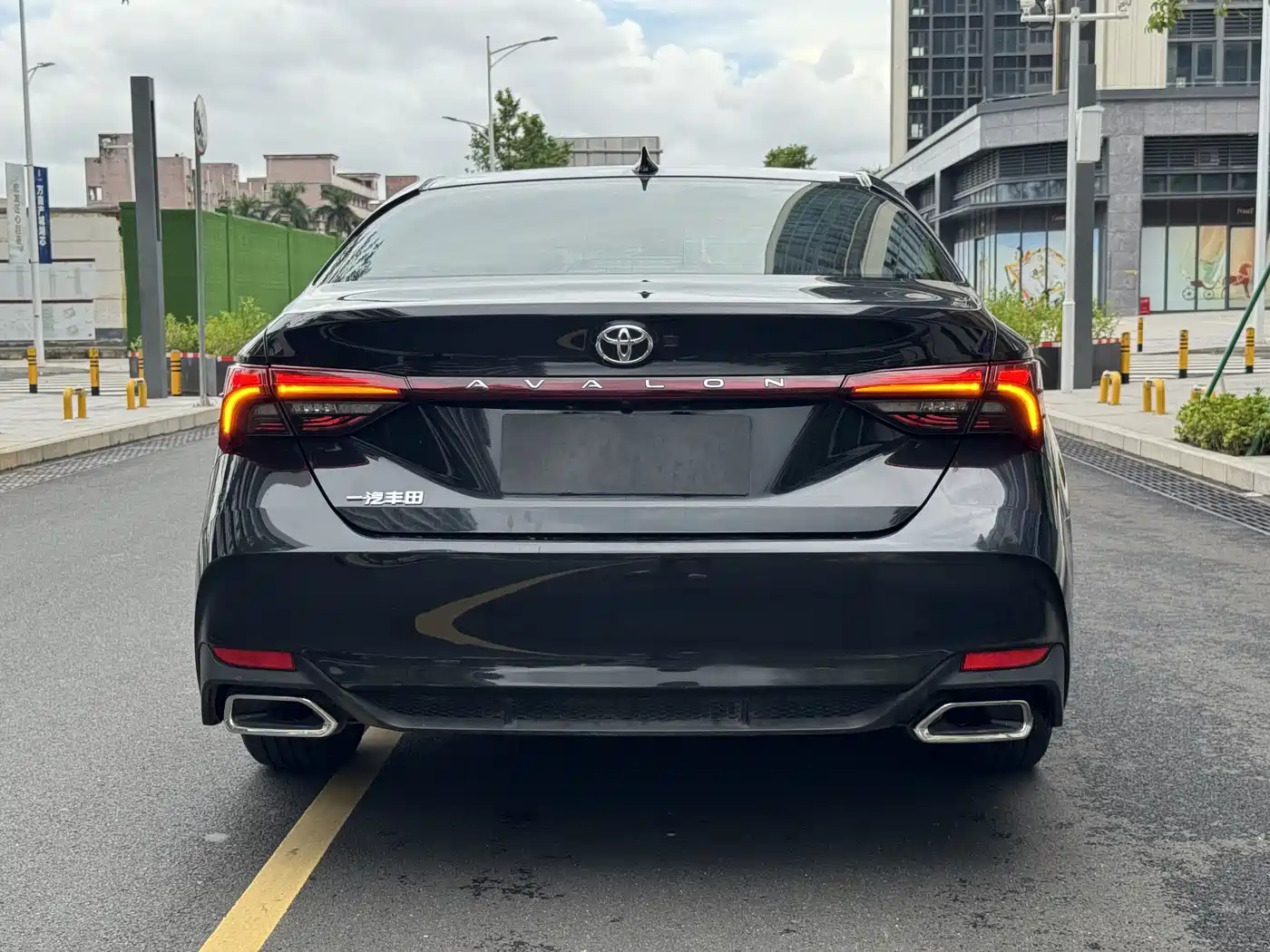 Toyota Avalon 2022 2.0L Luxury Edition фото 5
