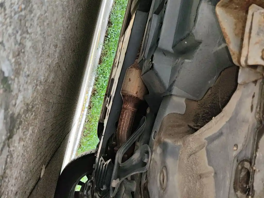 Toyota RAV4 Rongfang 2016 2.0L CVT 2WD Trend (China V) фото 16