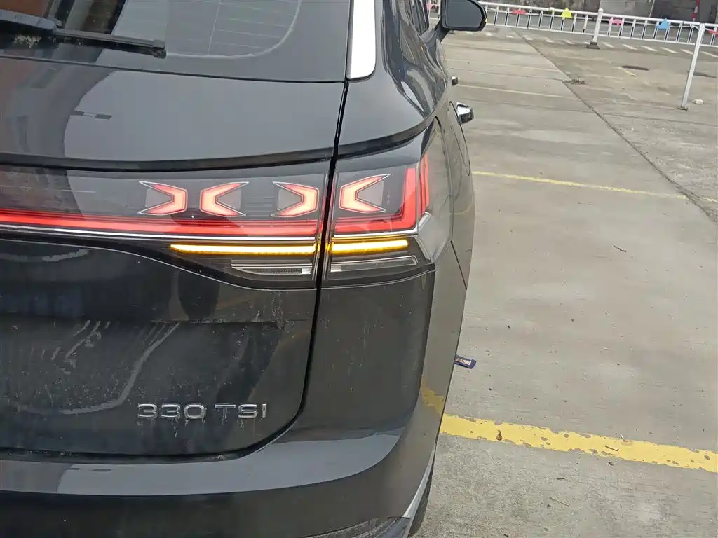 Volkswagen Tayron 2024 330TSI 2WD Luxury Plus Advanced фото 8