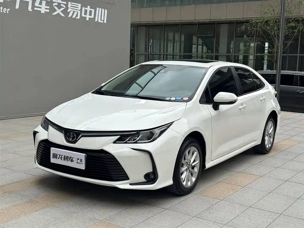 Toyota Corolla 2021 1.2T S-CVT Elite PLUS Edition фото 3