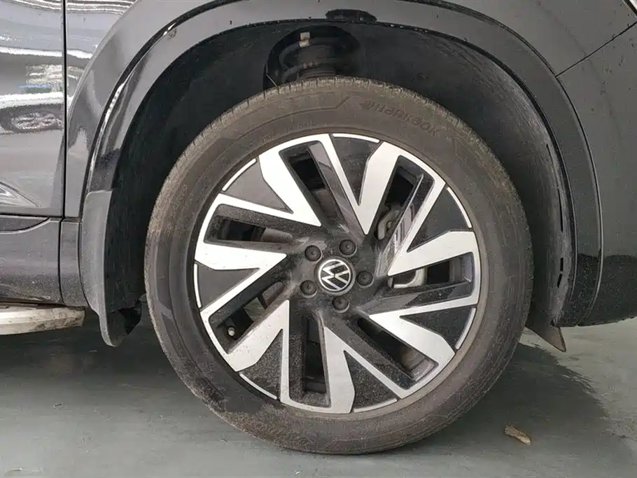 Volkswagen Tayron 2024 330TSI 2WD R-Line High Performance фото 6