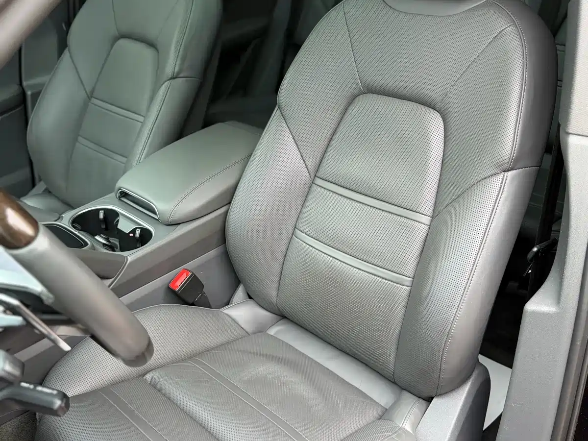 Porsche Cayenne 2018 Cayenne S 2.9T фото 19
