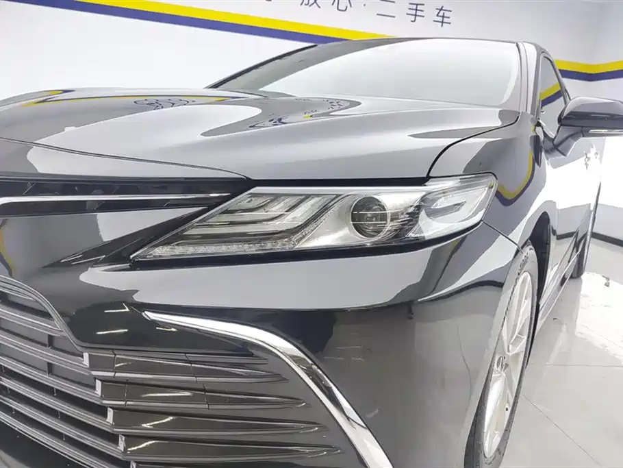 Toyota Camry 2021 2.0G Luxury Edition фото 5
