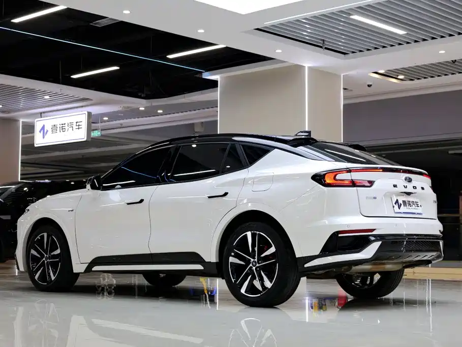 Ford EVOS 2024 2022 Facelift EcoBoost 245 ST-Line