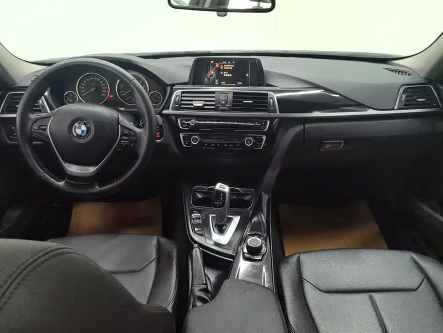 BMW 3 Series 2017 320Li Fashion фото 12