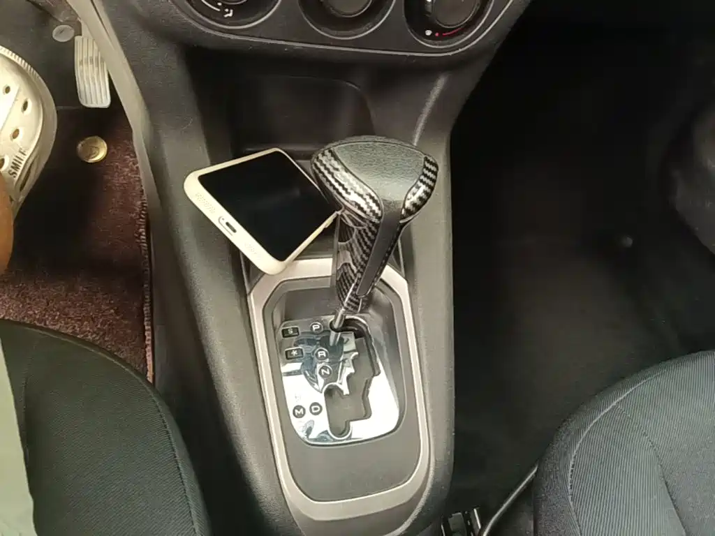 Peugeot 301 2014 2014 1.6L Automatic Comfort Edition