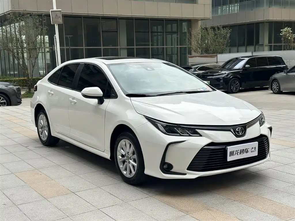 Toyota Corolla 2021 1.2T S-CVT Elite PLUS Edition фото 5