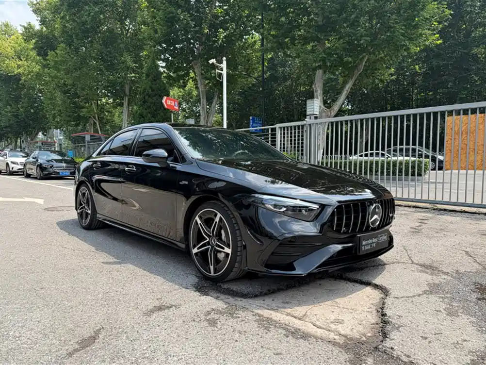Mercedes-Benz A-Class AMG 2025 2025 AMG A 35 L 4MATIC