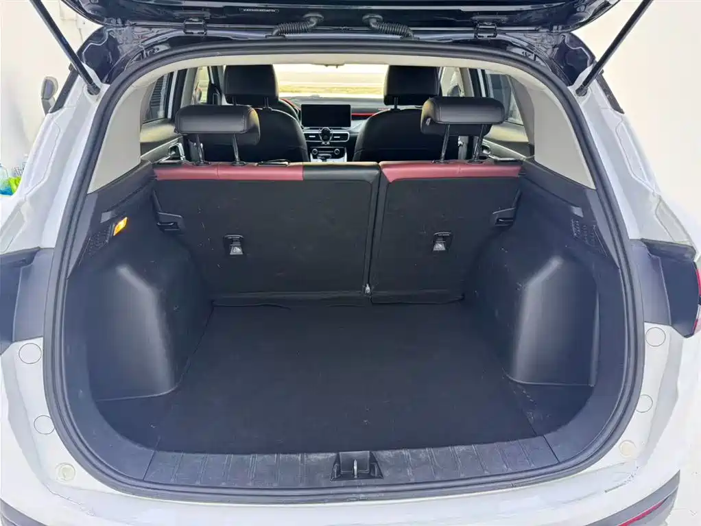 GEELY AUTOMOBILE BINYUE