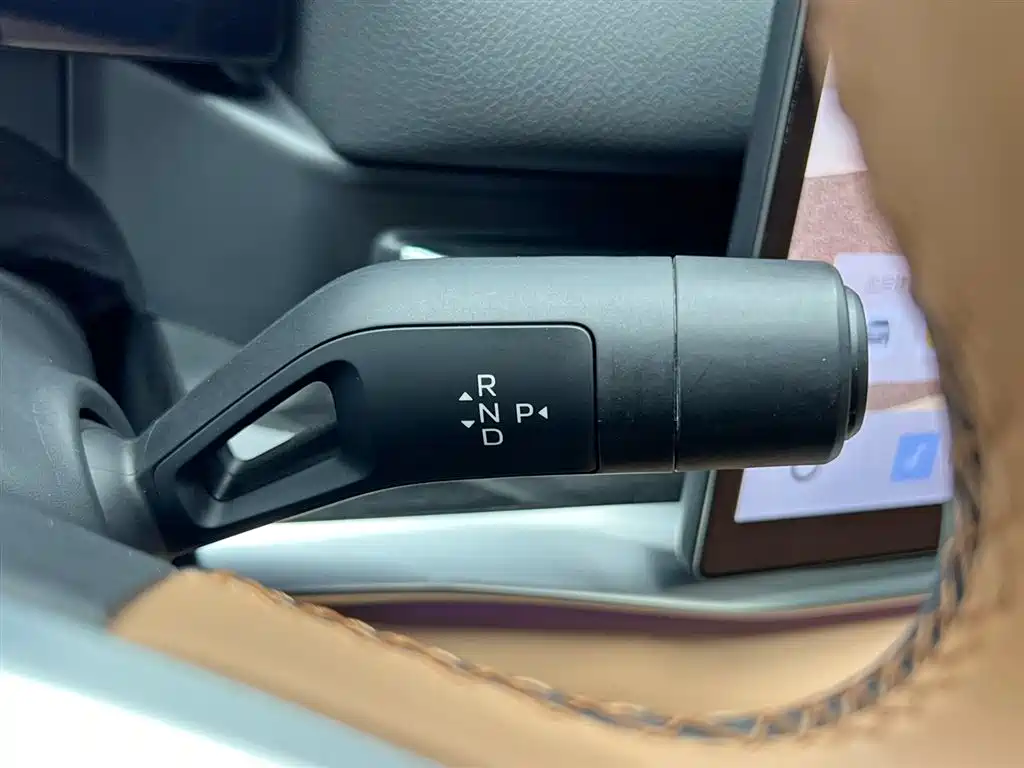 Geely Galaxy Galaxy A7 2025 EM-i фото 20