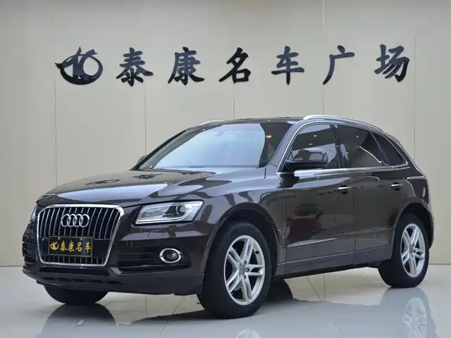  Audi Audi Q5 2016 40 TFSI Comfort Model