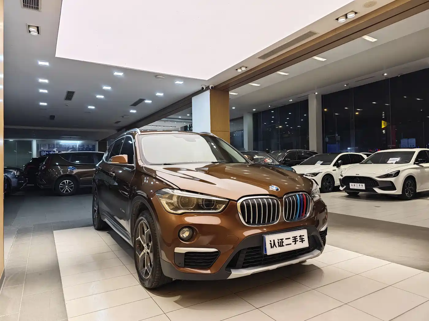 BMW X1 2016 sDrive18Li Luxury Model фото 4