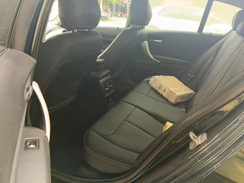 BMW 1 Series (Import) 2018 2016 120i Leading Model